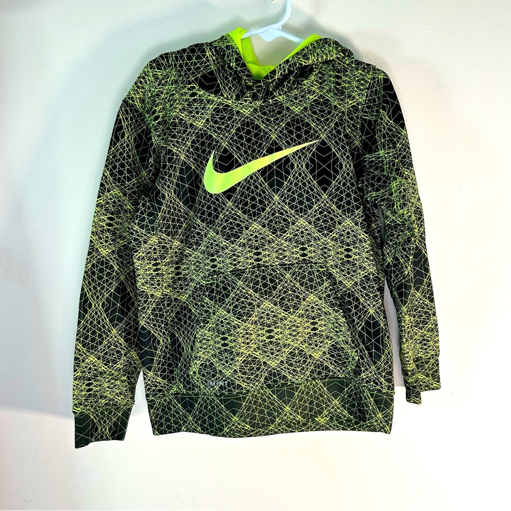 Boy’s Nike Dry fit hoodie, size 6, yellow and black, vibrant